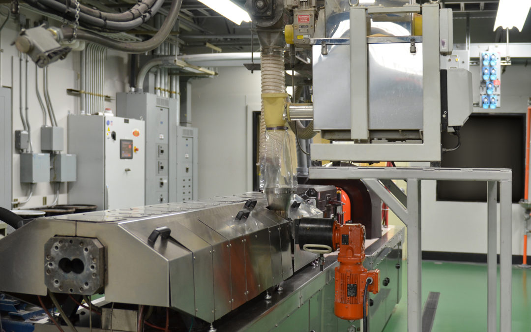 ENTEK Extruders Feeder